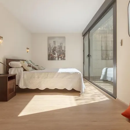 Beautiful House 15 Min Away From Bilbao בית נופש *